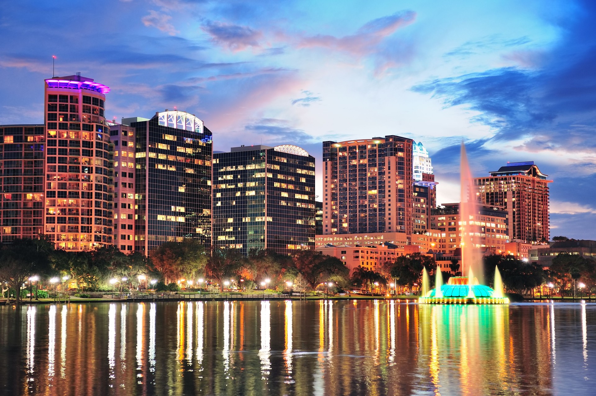 Orlando downtown anoitecer